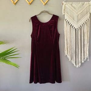 BCBGeneration | Velvet Party Dress size XL